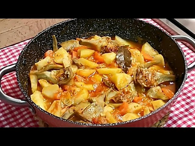 guiso de alcachofas con patatas y guisantes