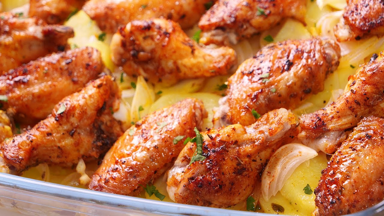 alitas de pollo al horno con patatas y limón