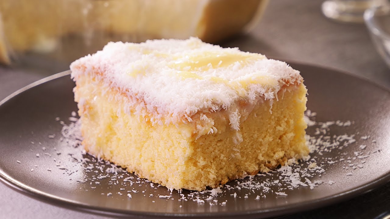 bizcocho de coco rallado y nata