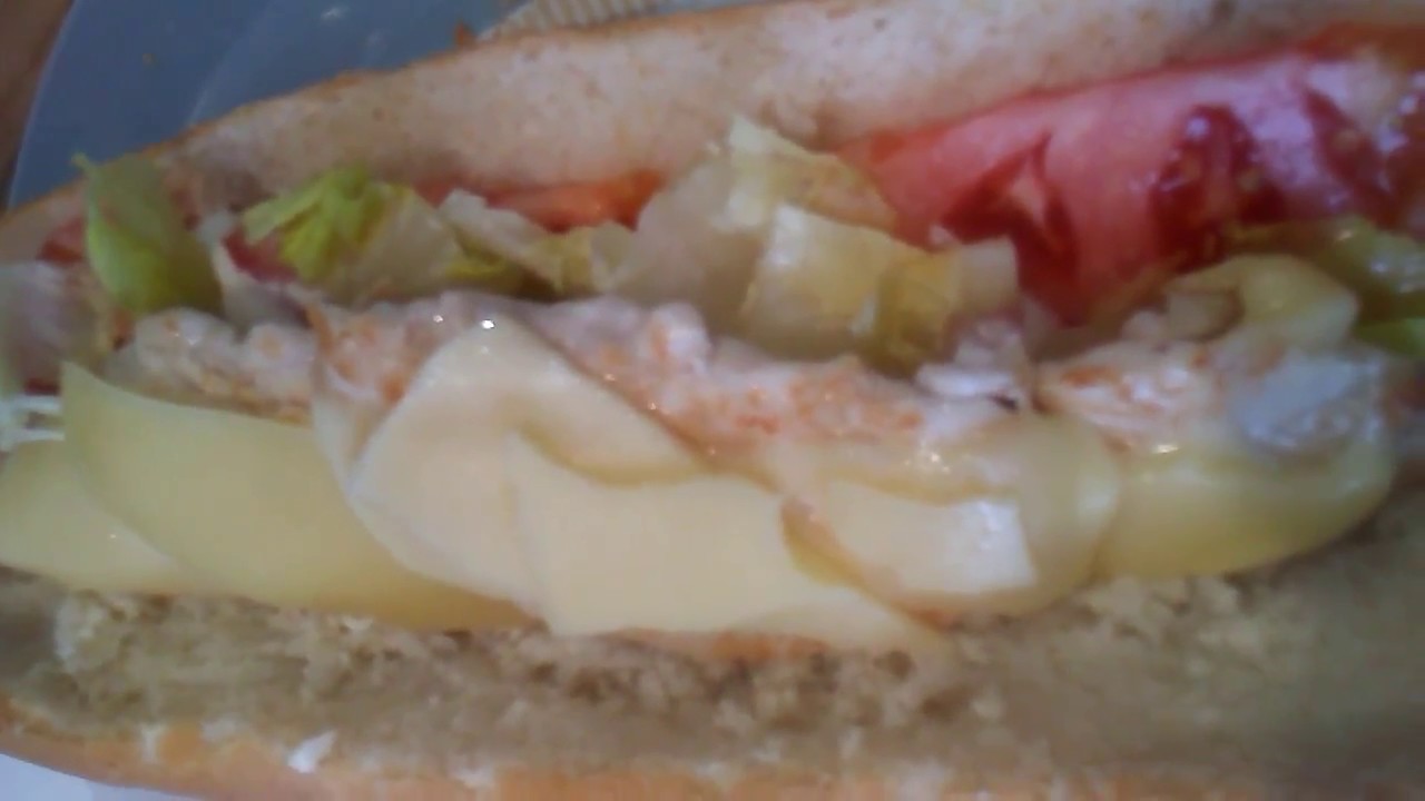 bocadillo de pechuga de pollo y queso