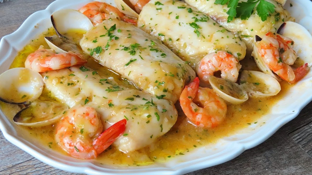 merluza al horno con almejas a la marinera