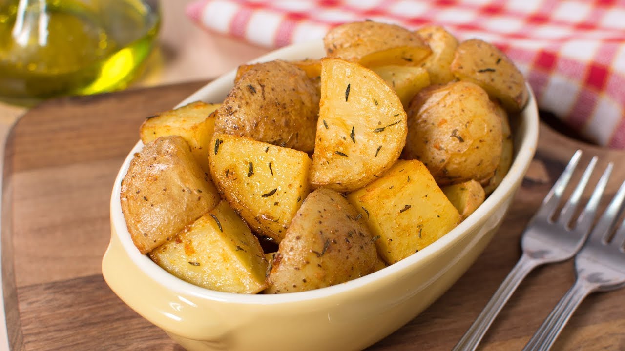 patatas al horno con piel enteras