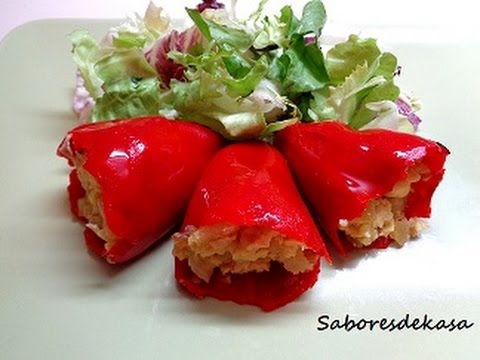 pimientos del piquillo rellenos de tortilla de patatas