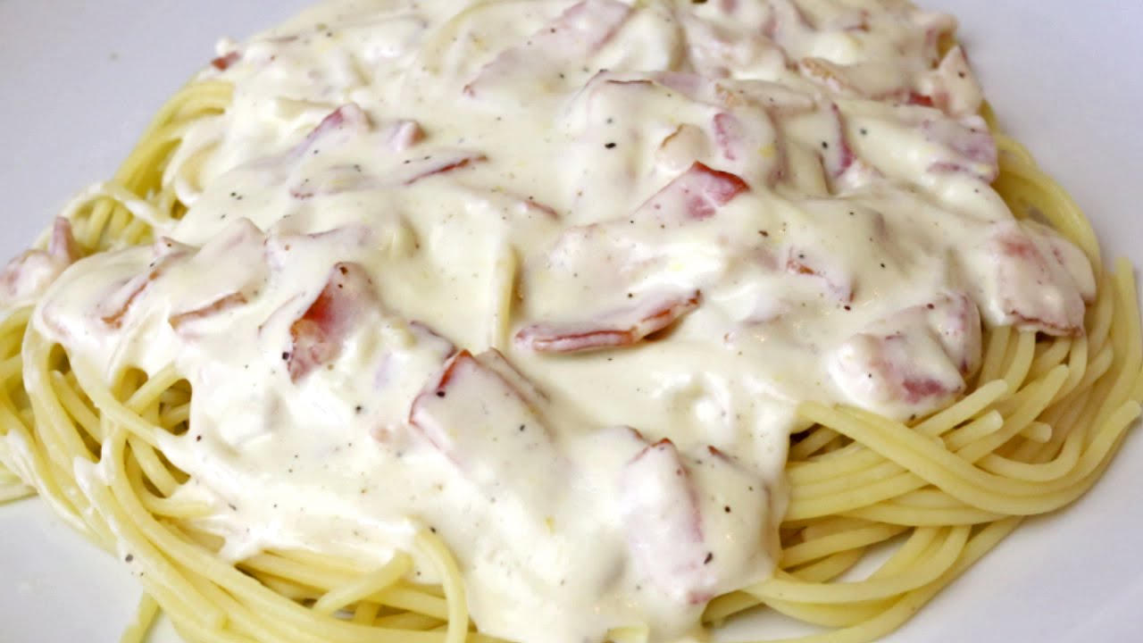 salsa carbonara con nata y cebolla