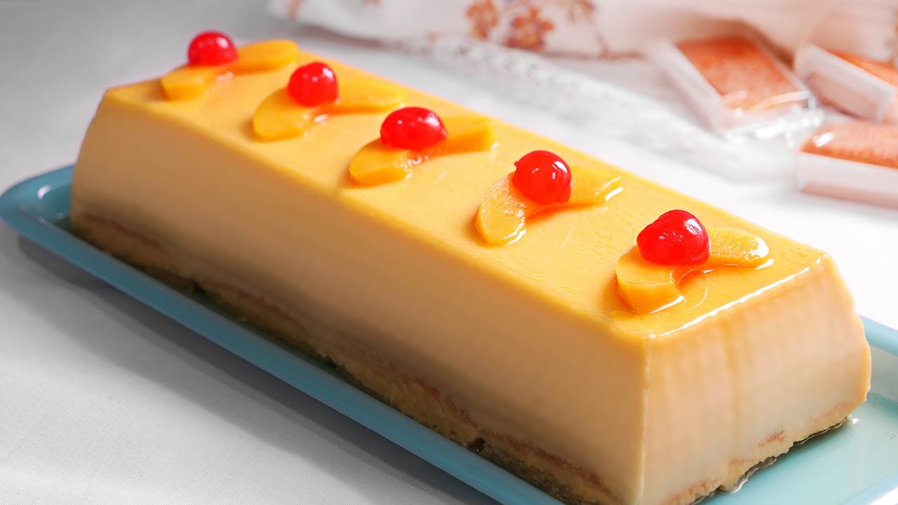 tarta de melocotón en almíbar y cuajada