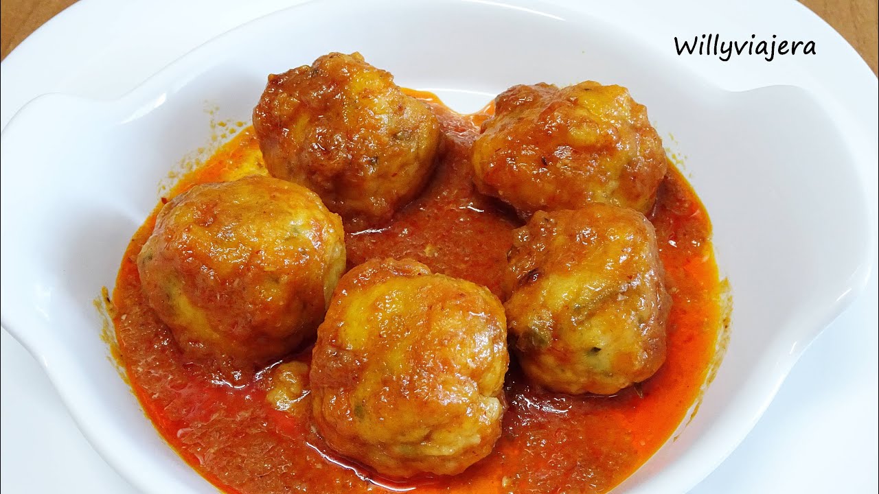 albondigas de bacalao en salsa vizcaina