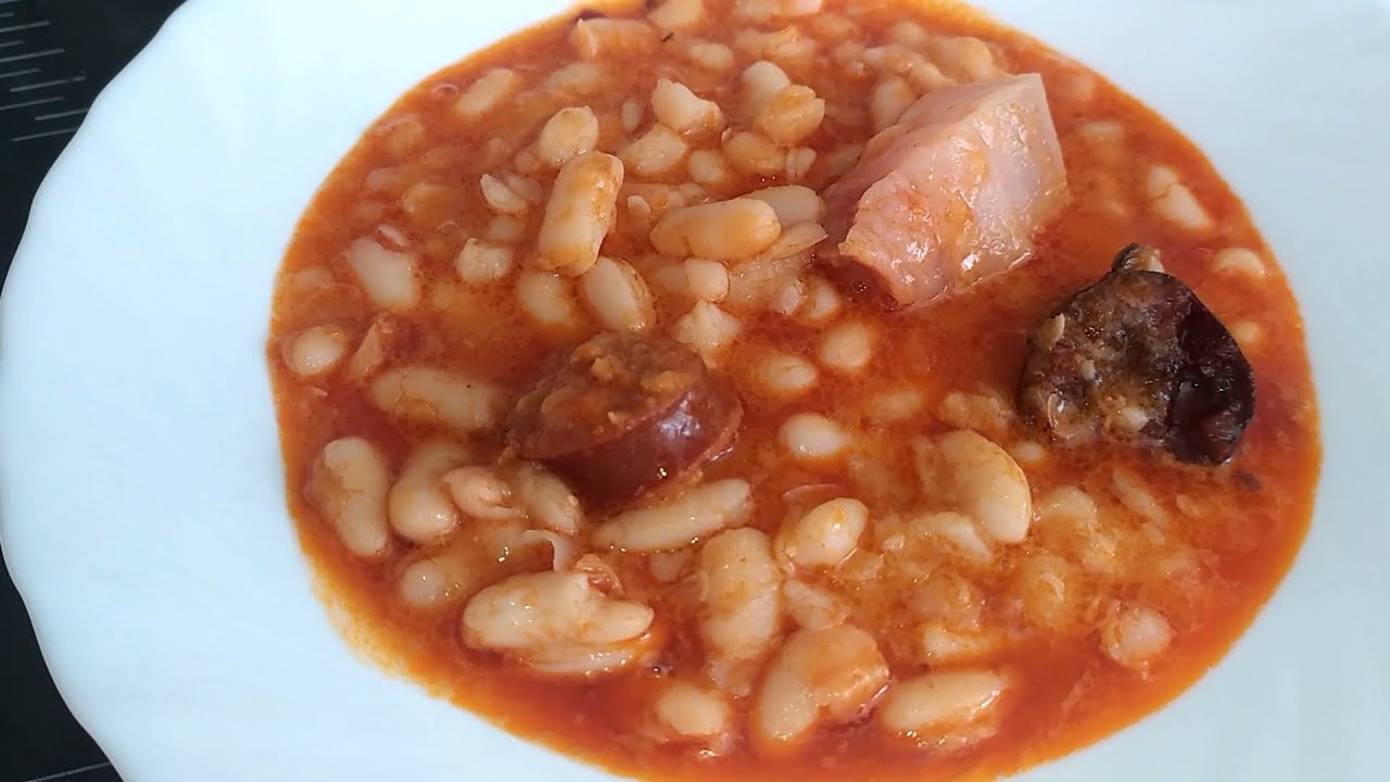 alubias de bote con chorizo y morcilla