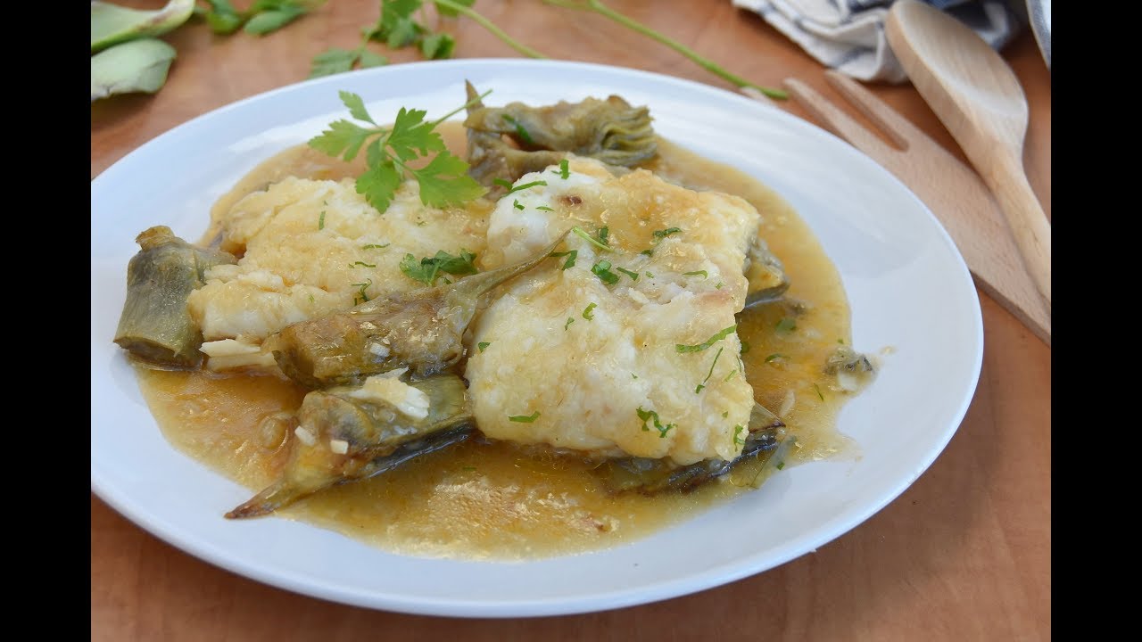 bacalao con alcachofas y huevo duro