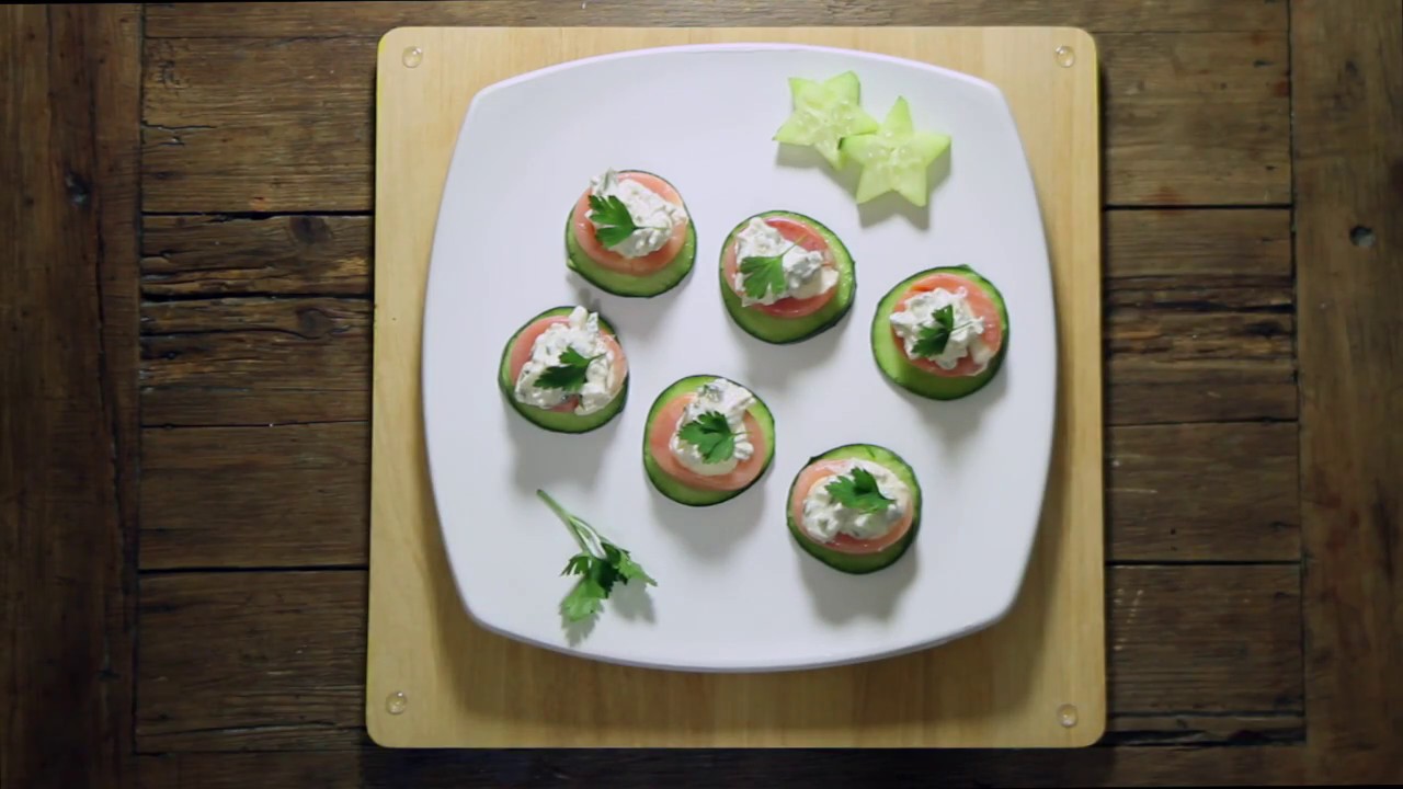 canapes de salmon y queso crema