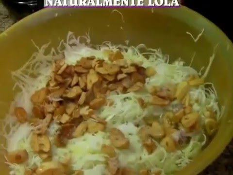 ensalada de col con ajos y vinagre