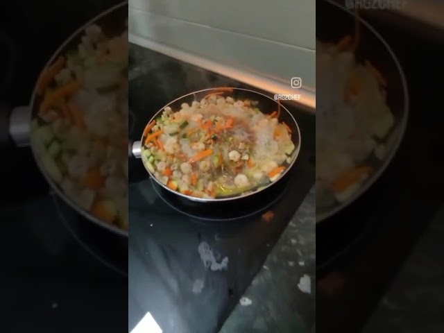 fideos de guisantes y habas de mungo