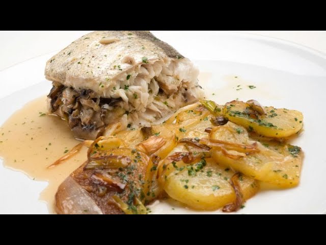 merluza rellena de gambas y champiñones