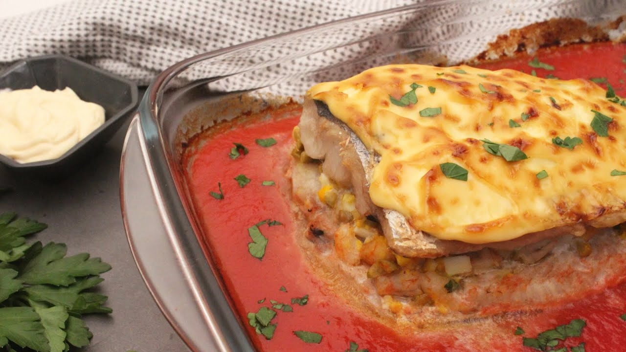 merluza rellena de langostinos con mayonesa