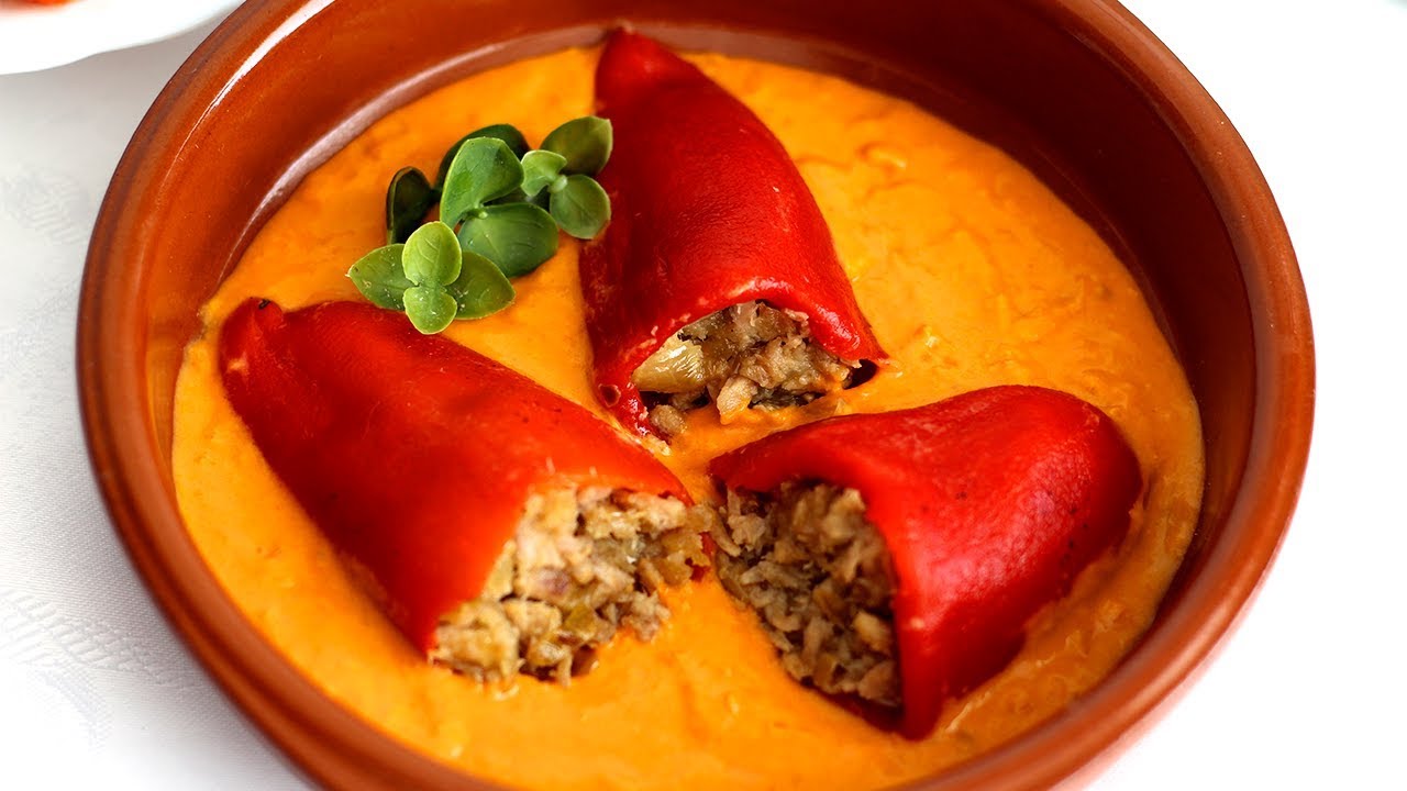pimientos del piquillo rellenos de atún y mayonesa