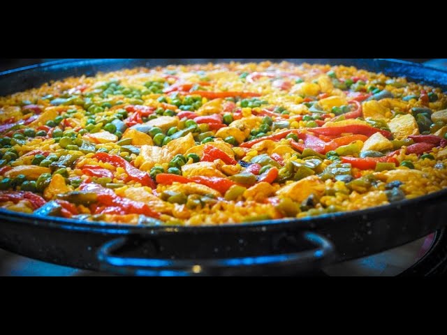 de donde es tipica la paella